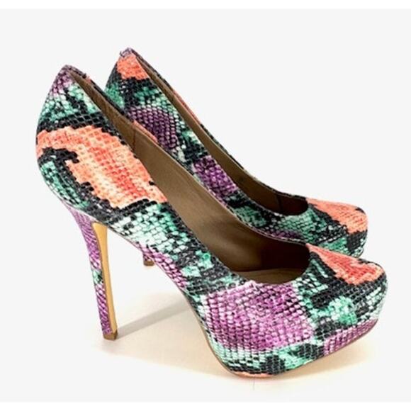 Steve Madden “Nala Green” Snakeskin Print Platform 5” Pumps! Size 9.5 - Picture 4 of 8